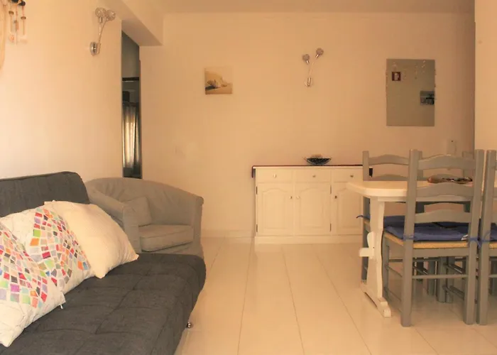 1A Atlantico - Casas & Papeis