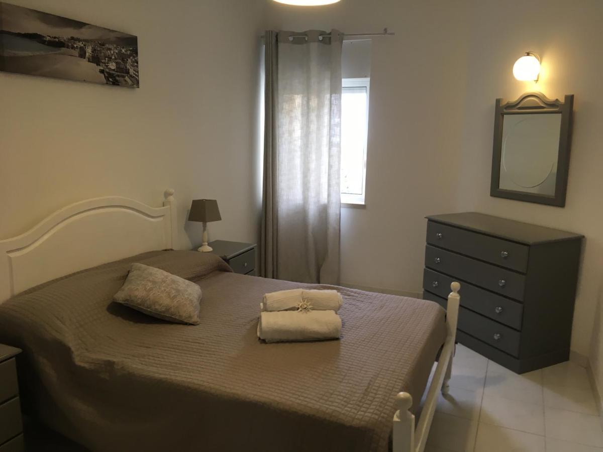 1a Atlantico - Casas & Papeis *